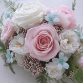 プリザーブドフラワーのウェルカムボード(ピンク)